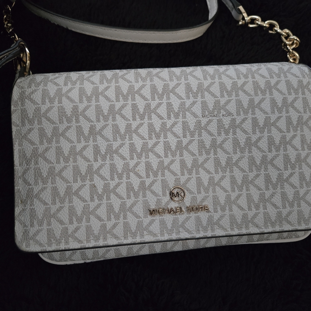 Michael Kors white/creme color Crossbody Bag